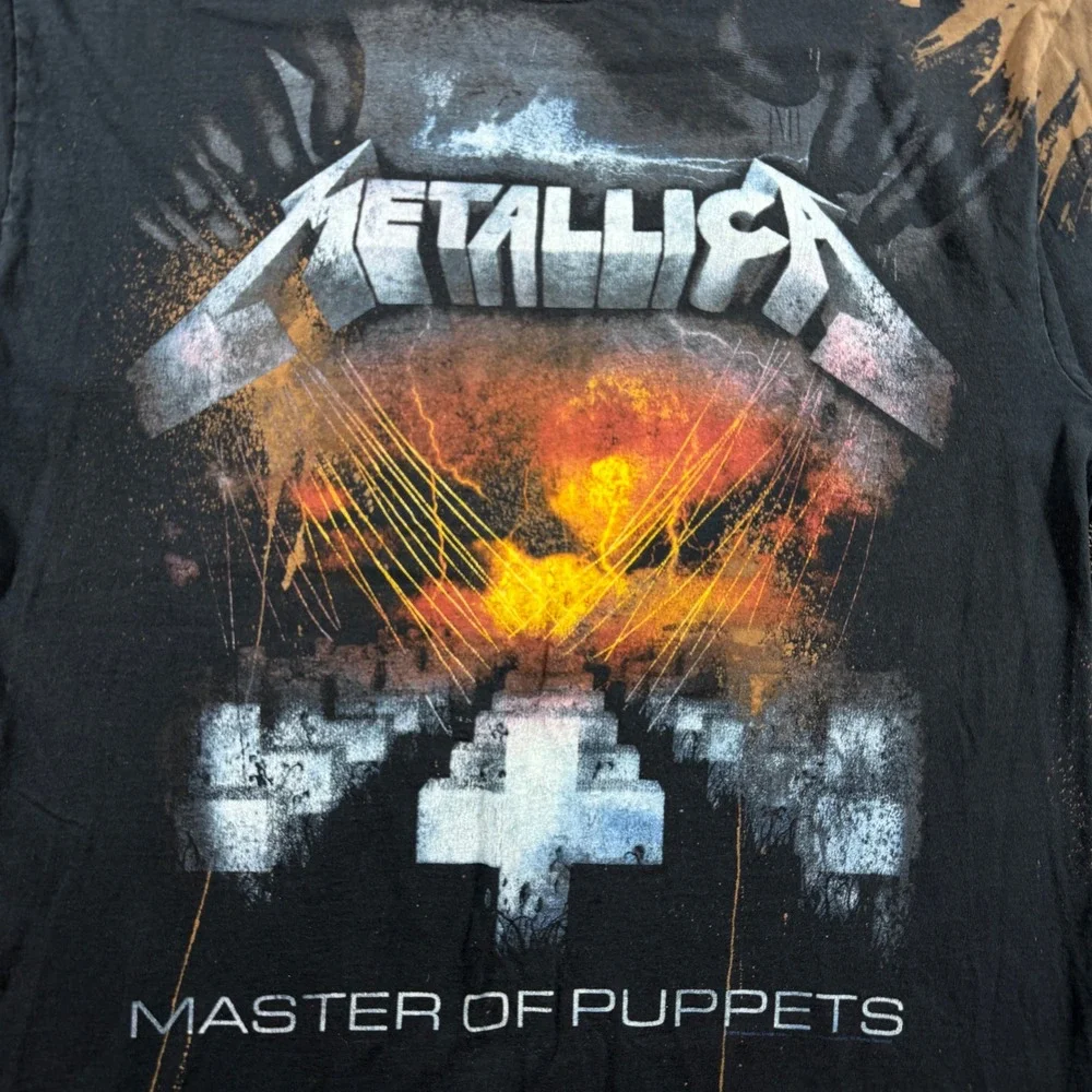 Metallica Master of Puppets Bleach Splatter Graphic T-Shirt Men's Large Black‎